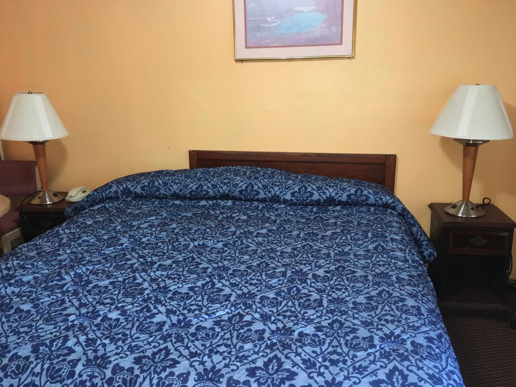 Budget Inn 듀 코인 외부 사진