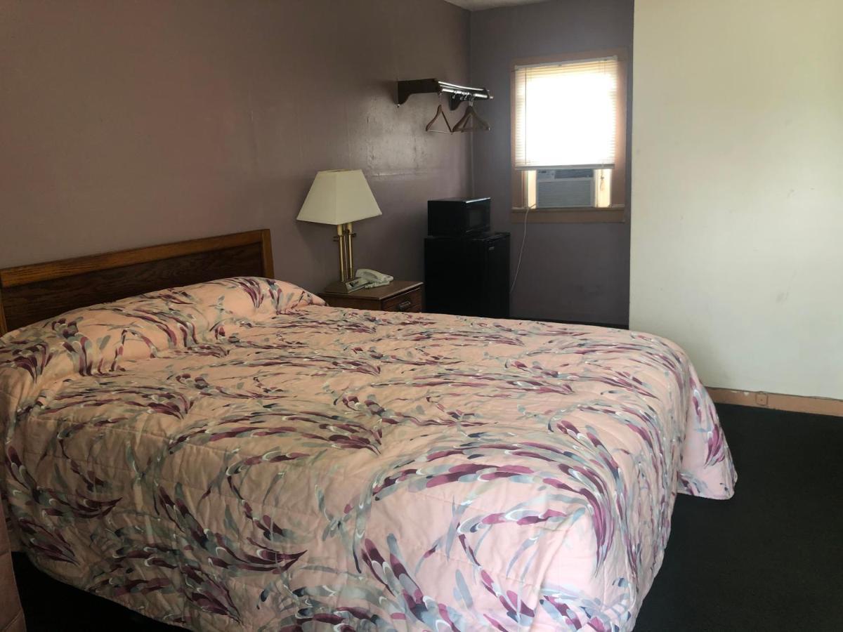 Budget Inn 듀 코인 외부 사진